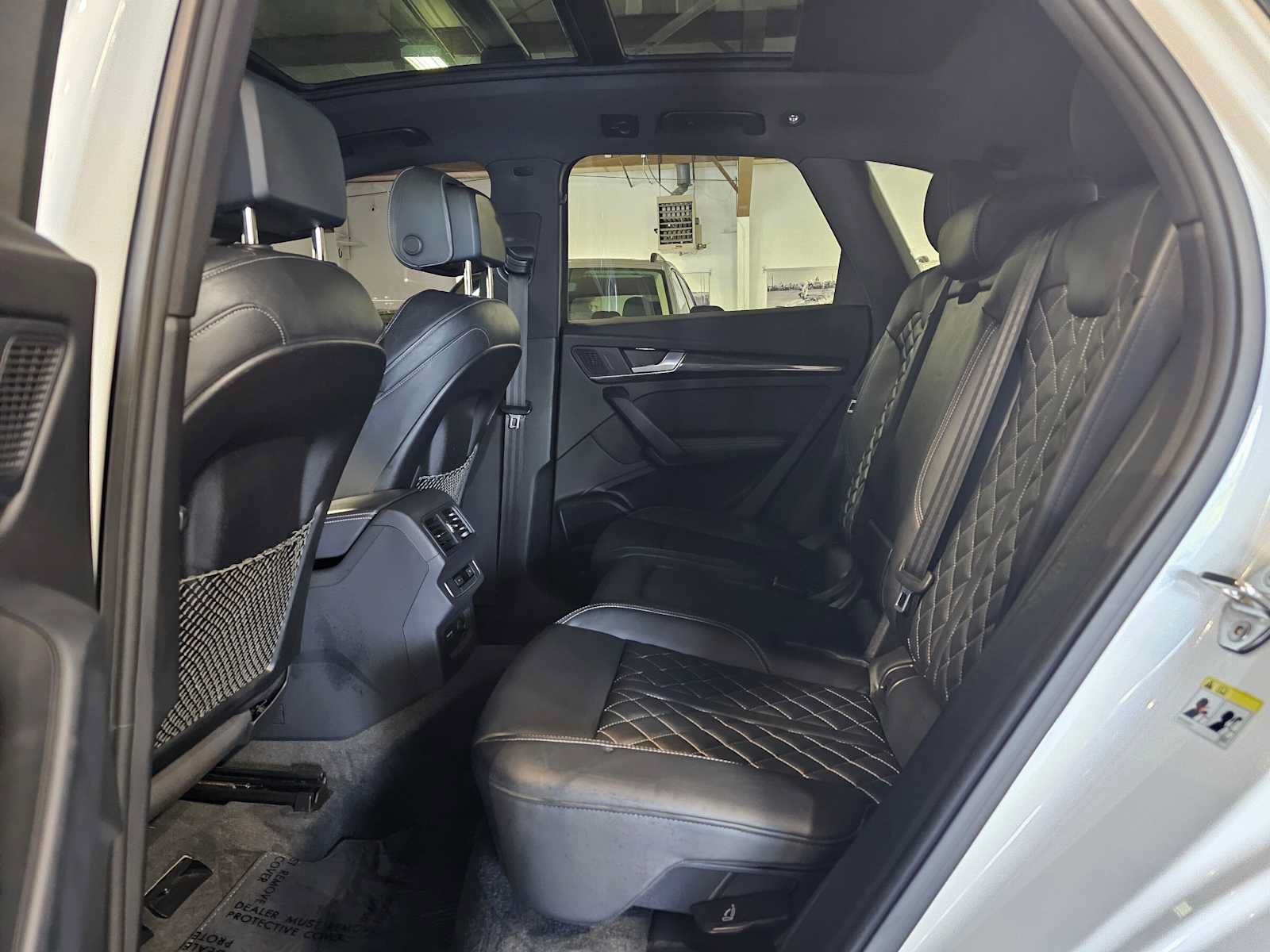 Used 2023 Audi SQ5 Premium Plus w/ Premium Plus Package AWD/4WD image 18