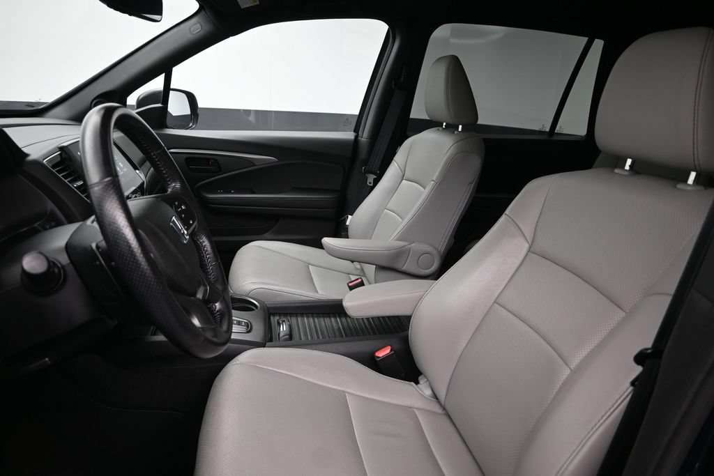 Certified 2023 Honda Passport EX-L image 13