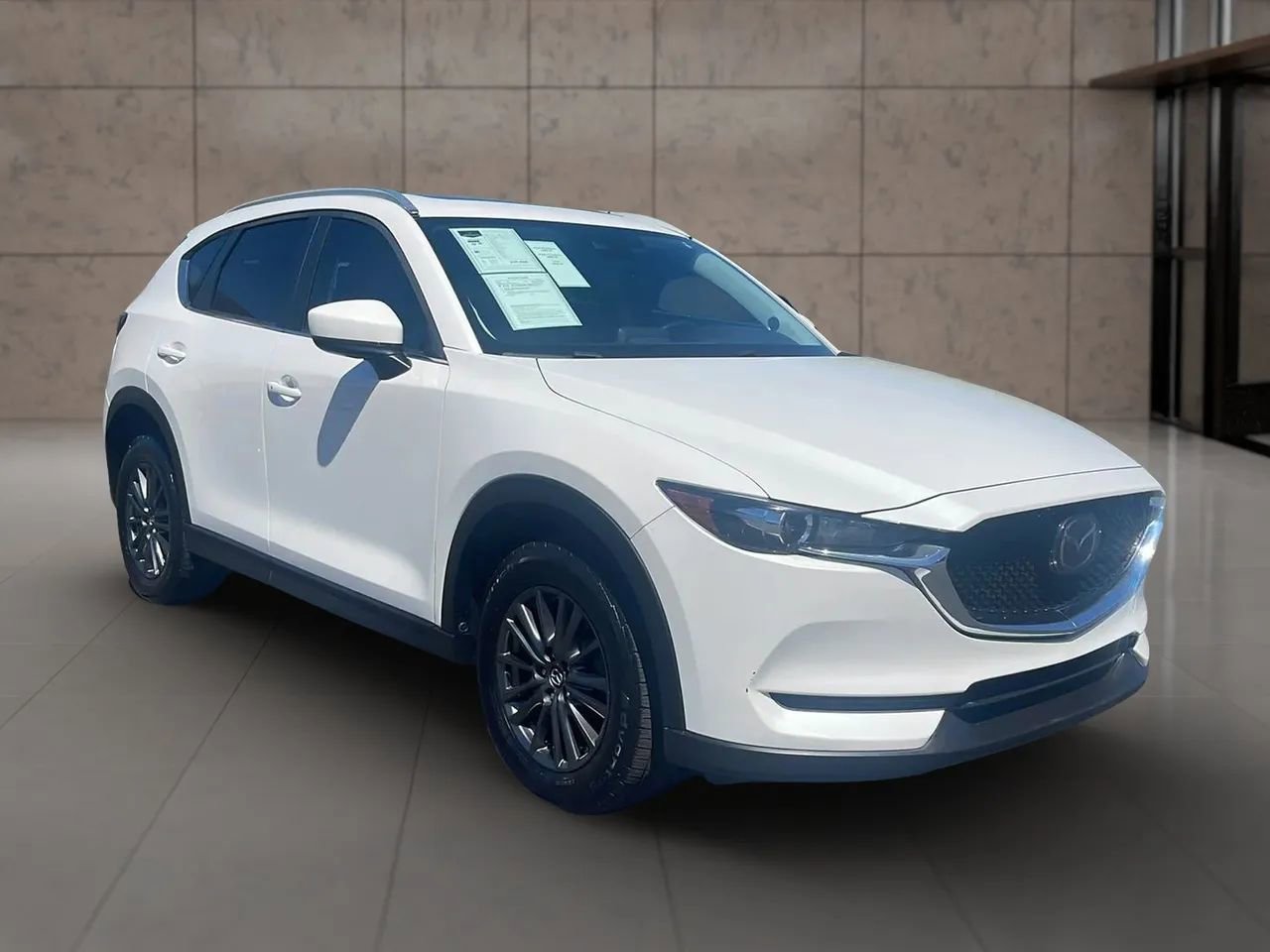 Used 2019 MAZDA CX-5 Touring FWD image 4