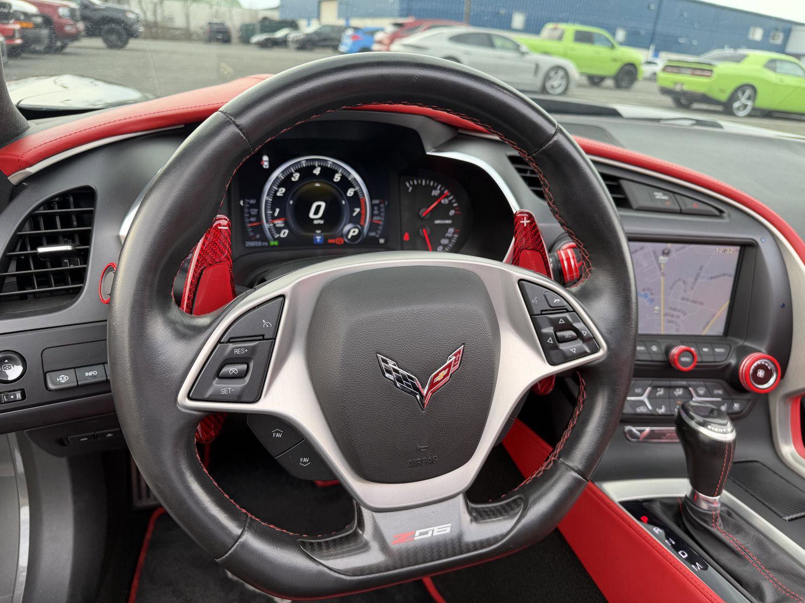 Used 2015 Chevrolet Corvette Z06 w/ 3LZ Preferred Equipment Group image 22