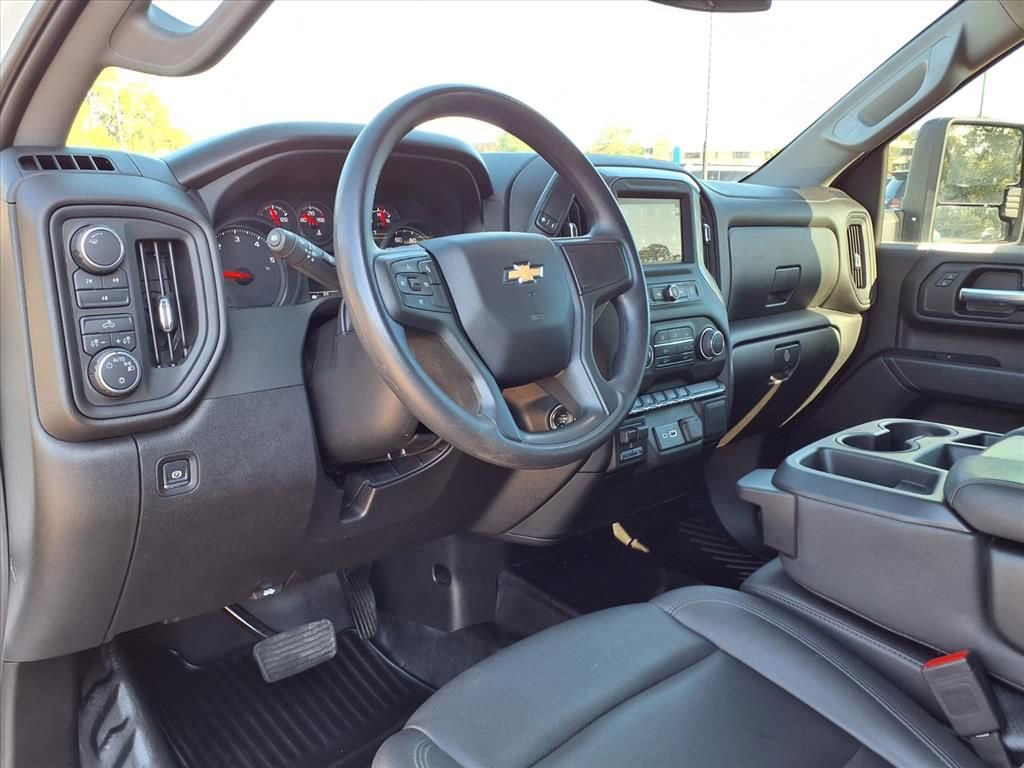 Used 2025 Chevrolet Silverado 3500 W/T image 22