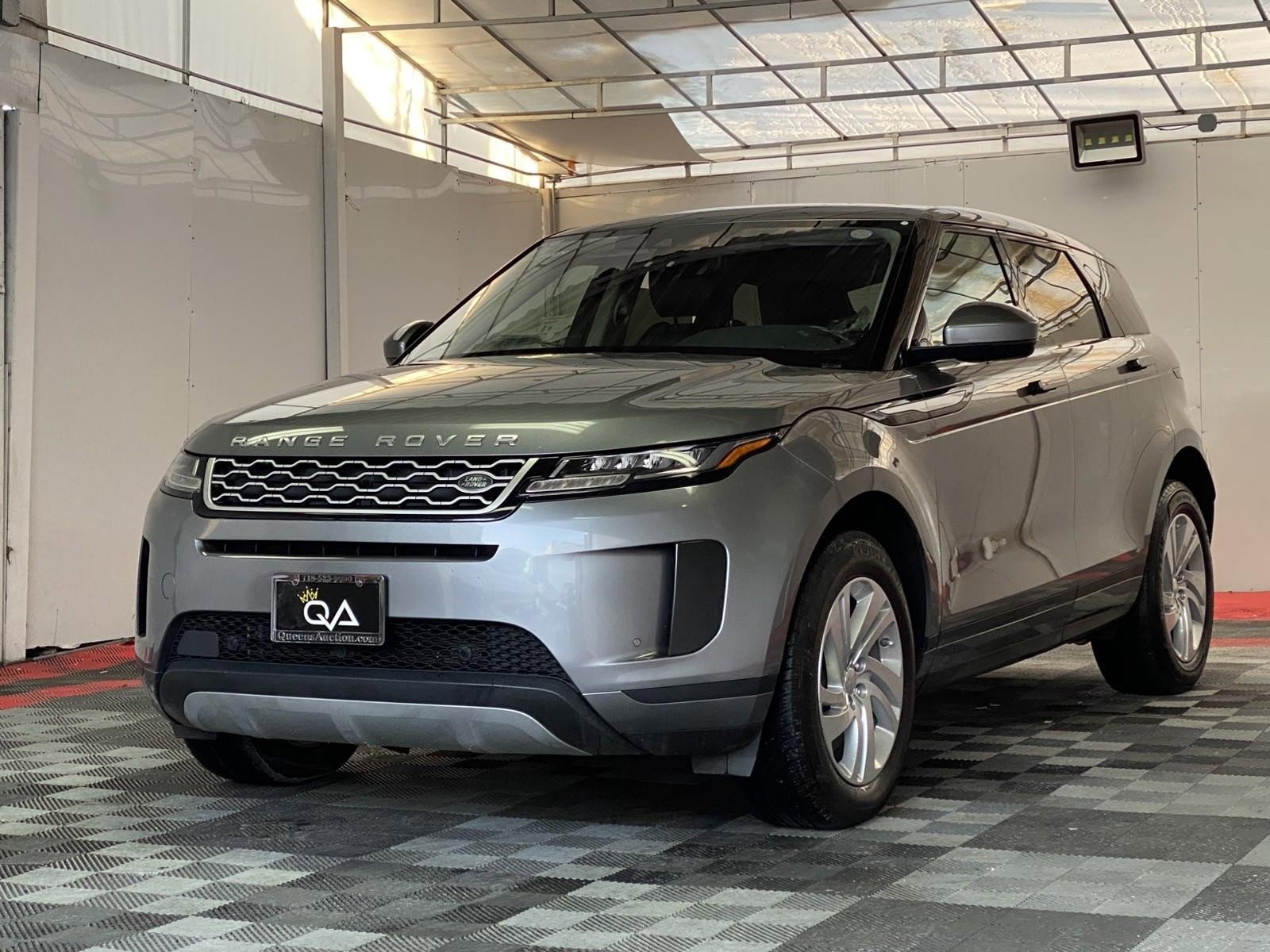 Used 2020 Land Rover Range Rover Evoque S image 3