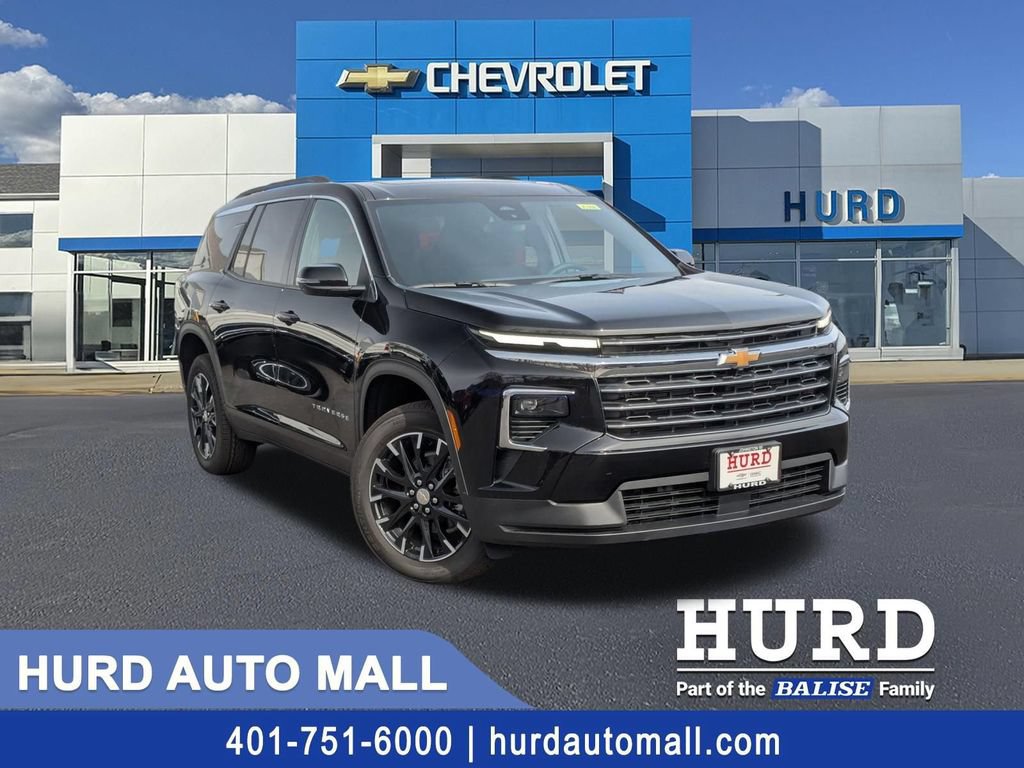 New 2026 Chevrolet Traverse LT w/ Sun and Wheel Package