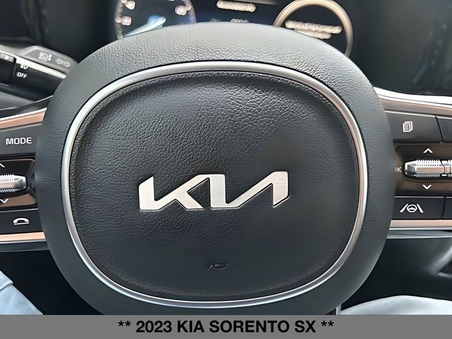 Used 2023 Kia Sorento SX image 27