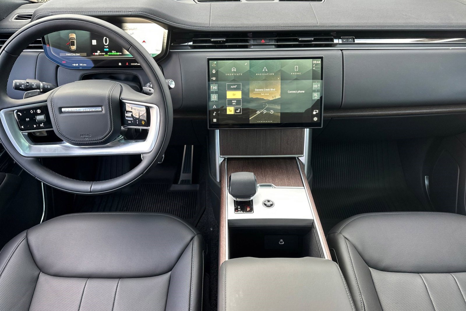 New 2025 Land Rover Range Rover SE image 23