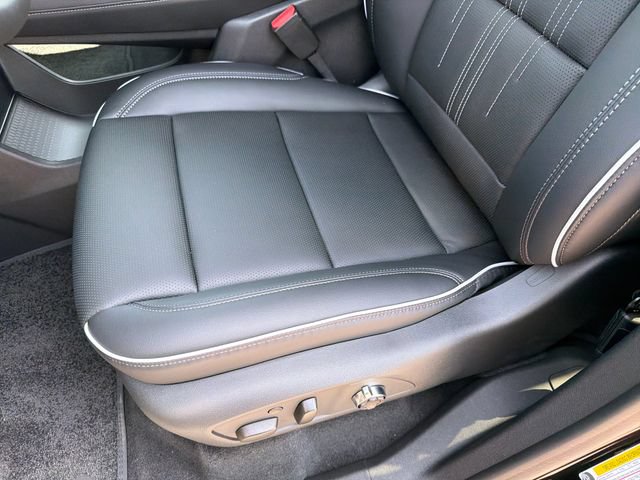 New 2026 Buick Enclave Avenir w/ Super Cruise Package FWD image 18
