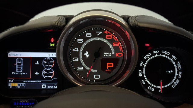 Used 2015 Ferrari California T image 16