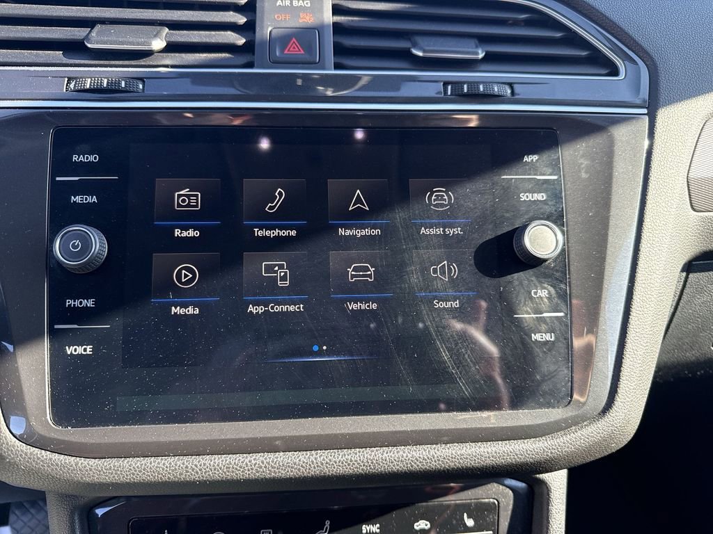 Certified 2023 Volkswagen Tiguan SE image 15