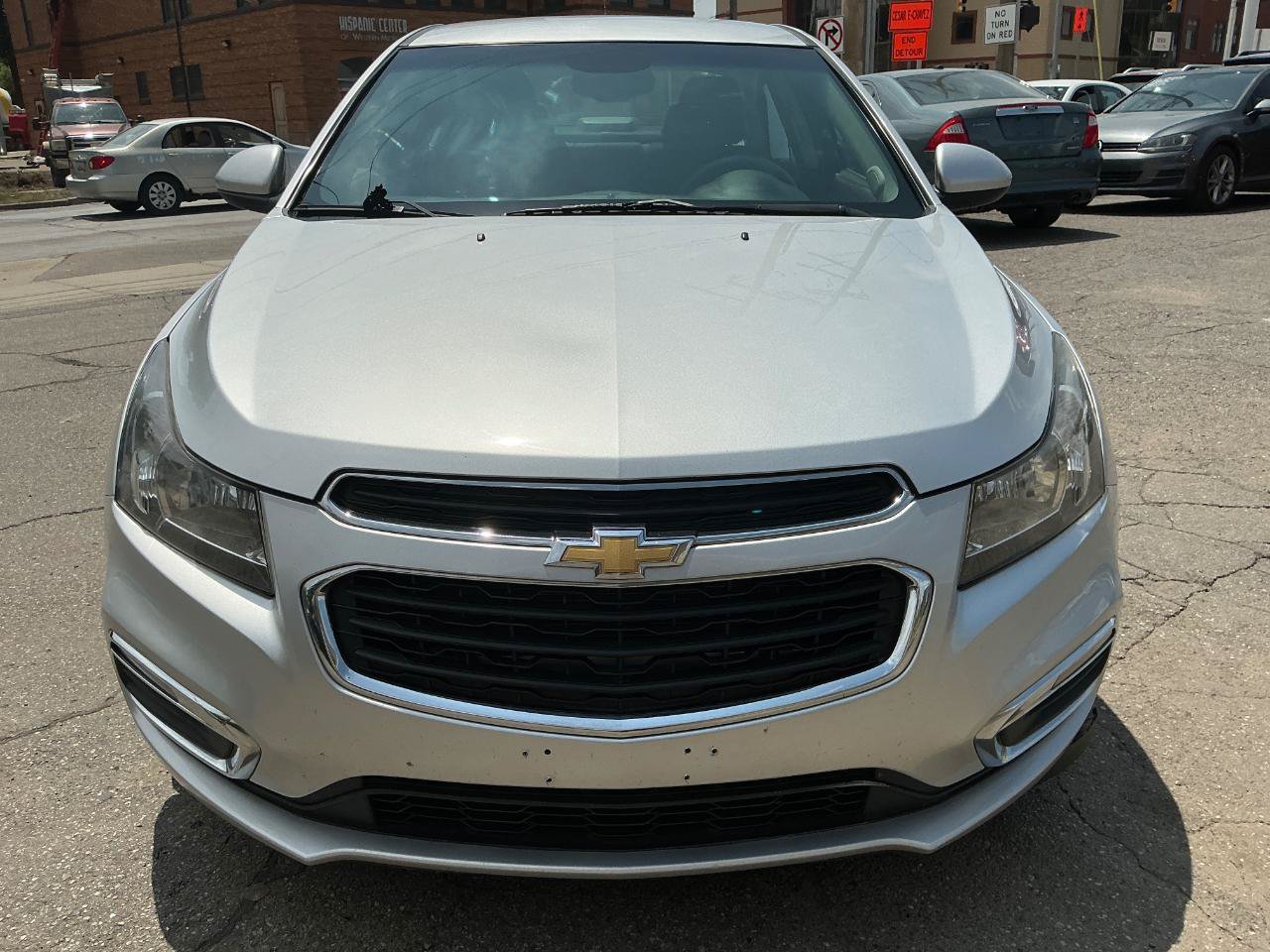 Used 2015 Chevrolet Cruze LT FWD image 8