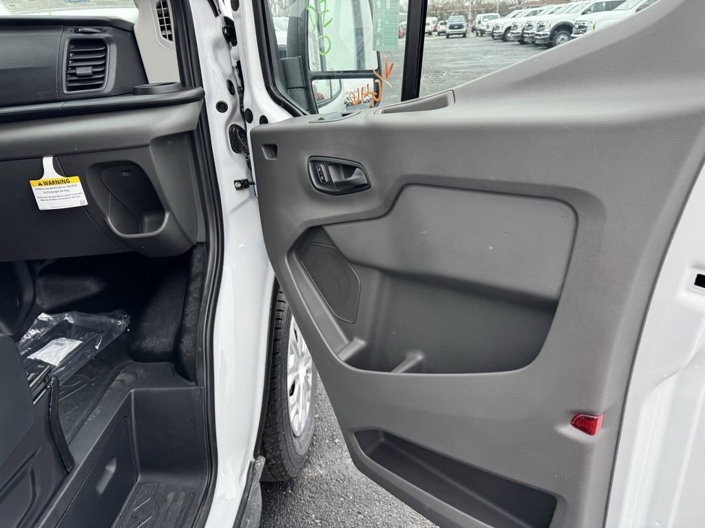 New 2026 Ford Transit 250 148 Medium Roof image 6