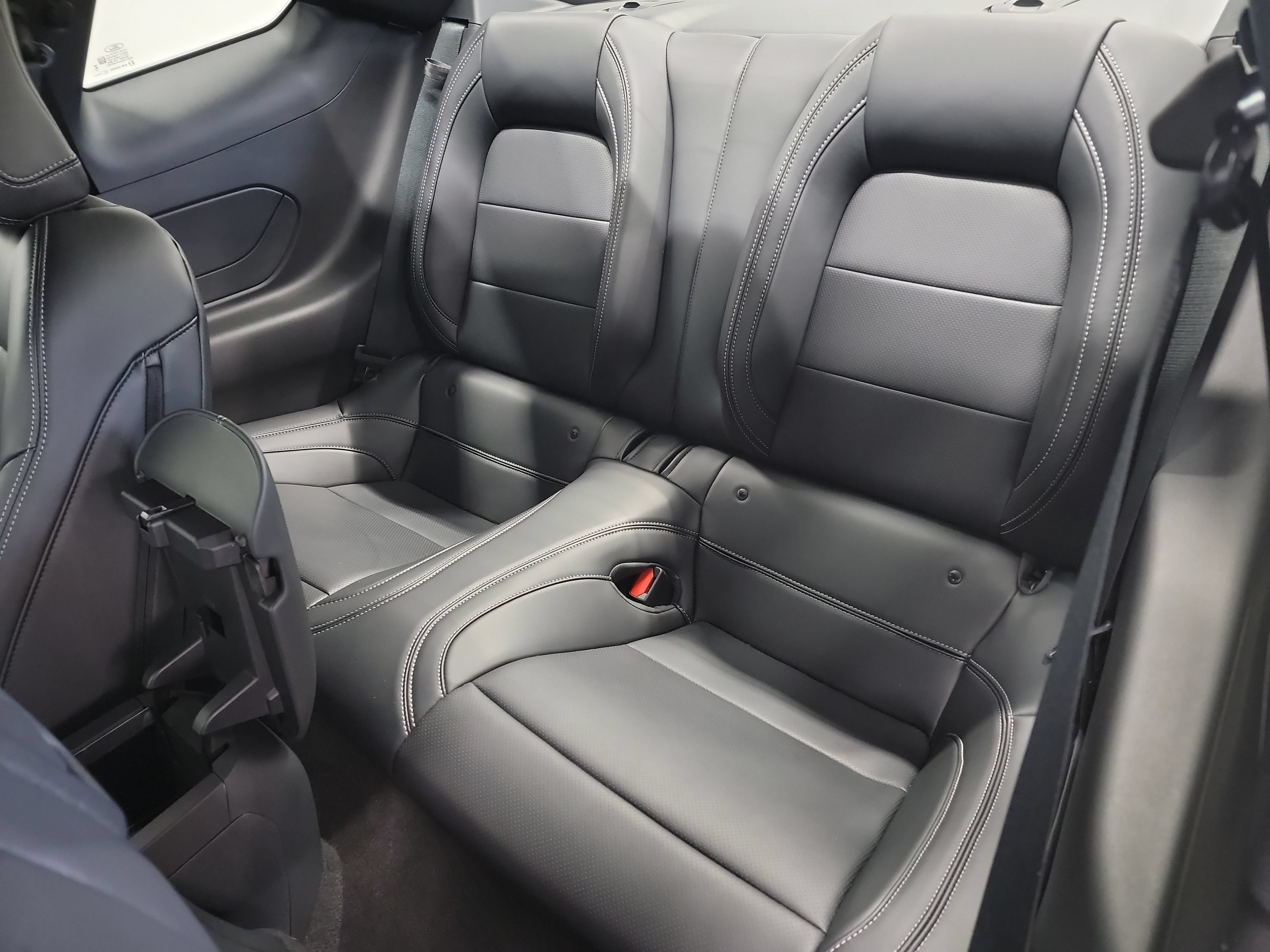 Used 2026 Ford Mustang Premium RWD image 27