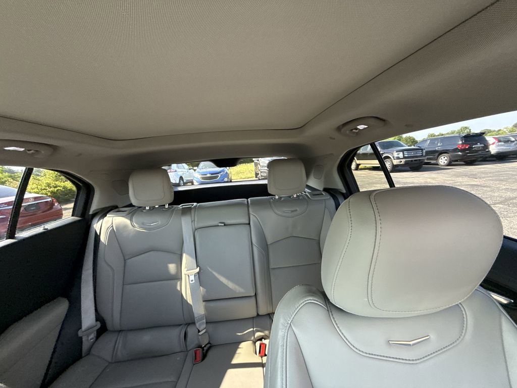 Certified 2020 Cadillac XT4 Premium Luxury FWD image 28