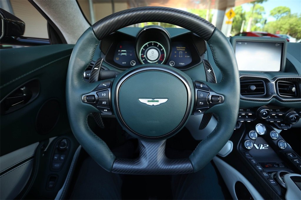 Used 2023 Aston Martin V12 Vantage Roadster image 30