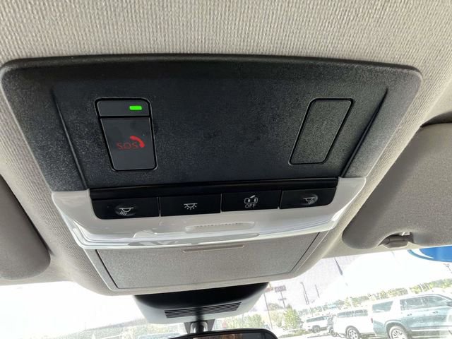 Used 2025 Nissan Sentra SV FWD image 22