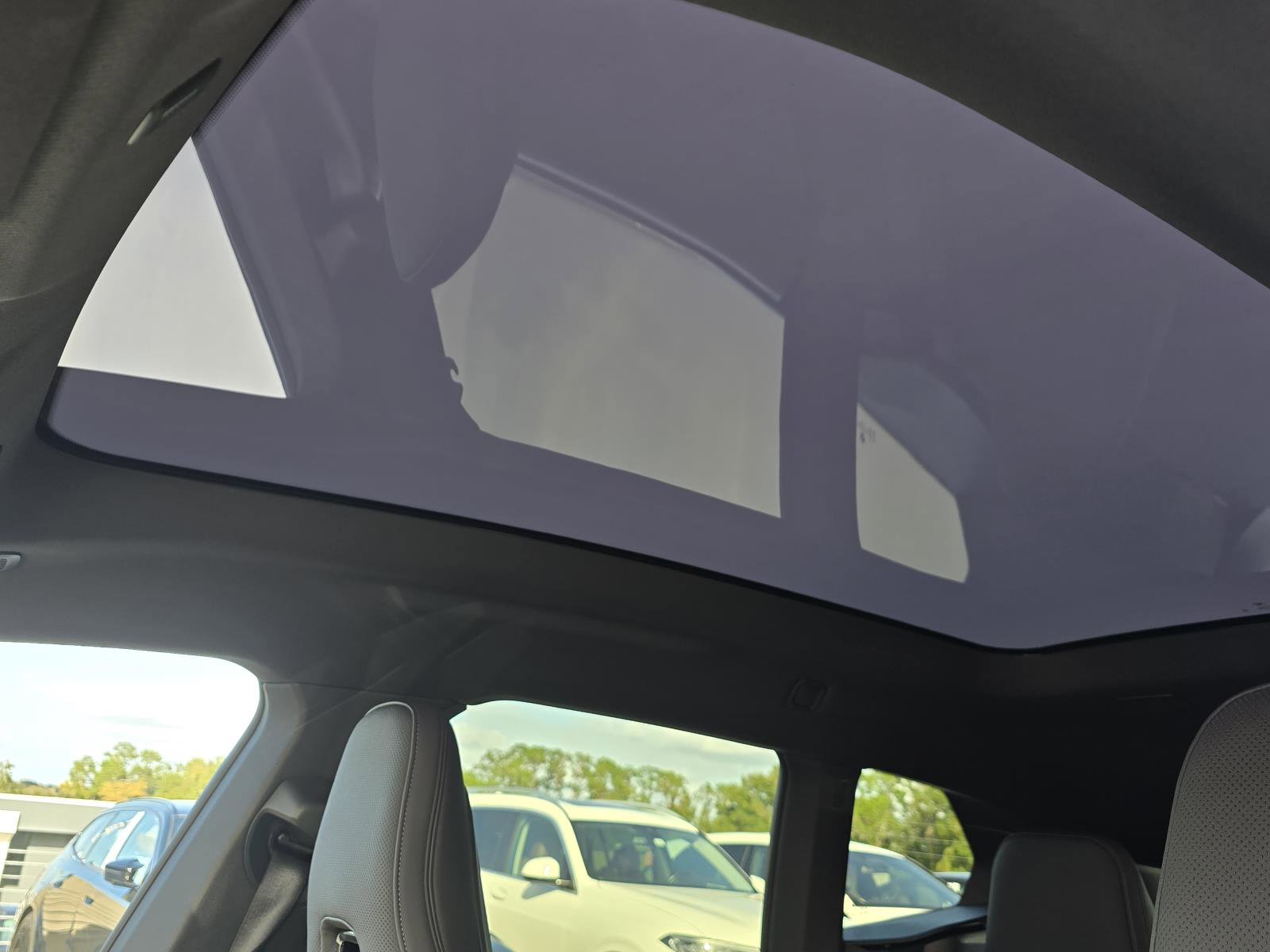 New 2026 BMW iX xDrive60 image 19