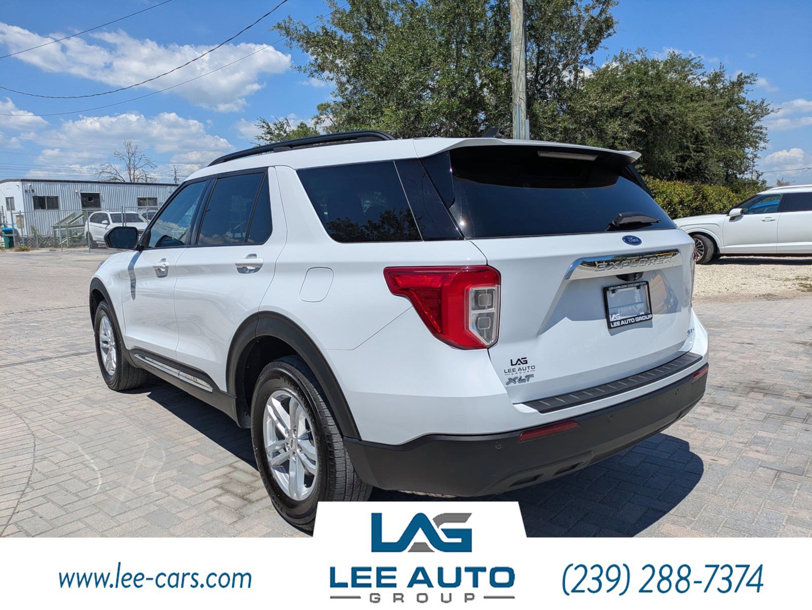 Used 2021 Ford Explorer XLT AWD/4WD image 5