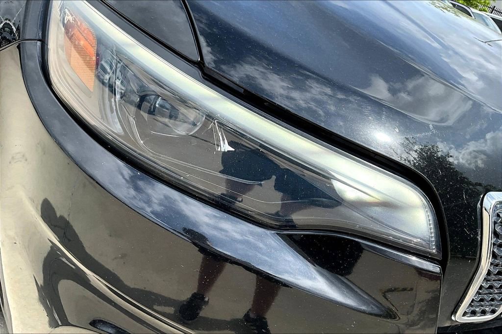 Used 2019 Jeep Cherokee Latitude w/ Popular Appearance Group image 35