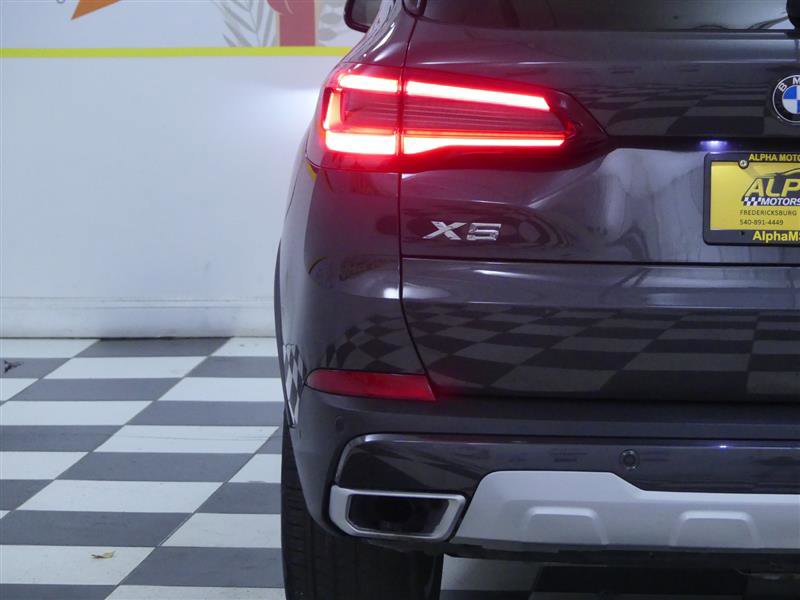 Used 2022 BMW X5 xDrive40i w/ Premium Package image 31