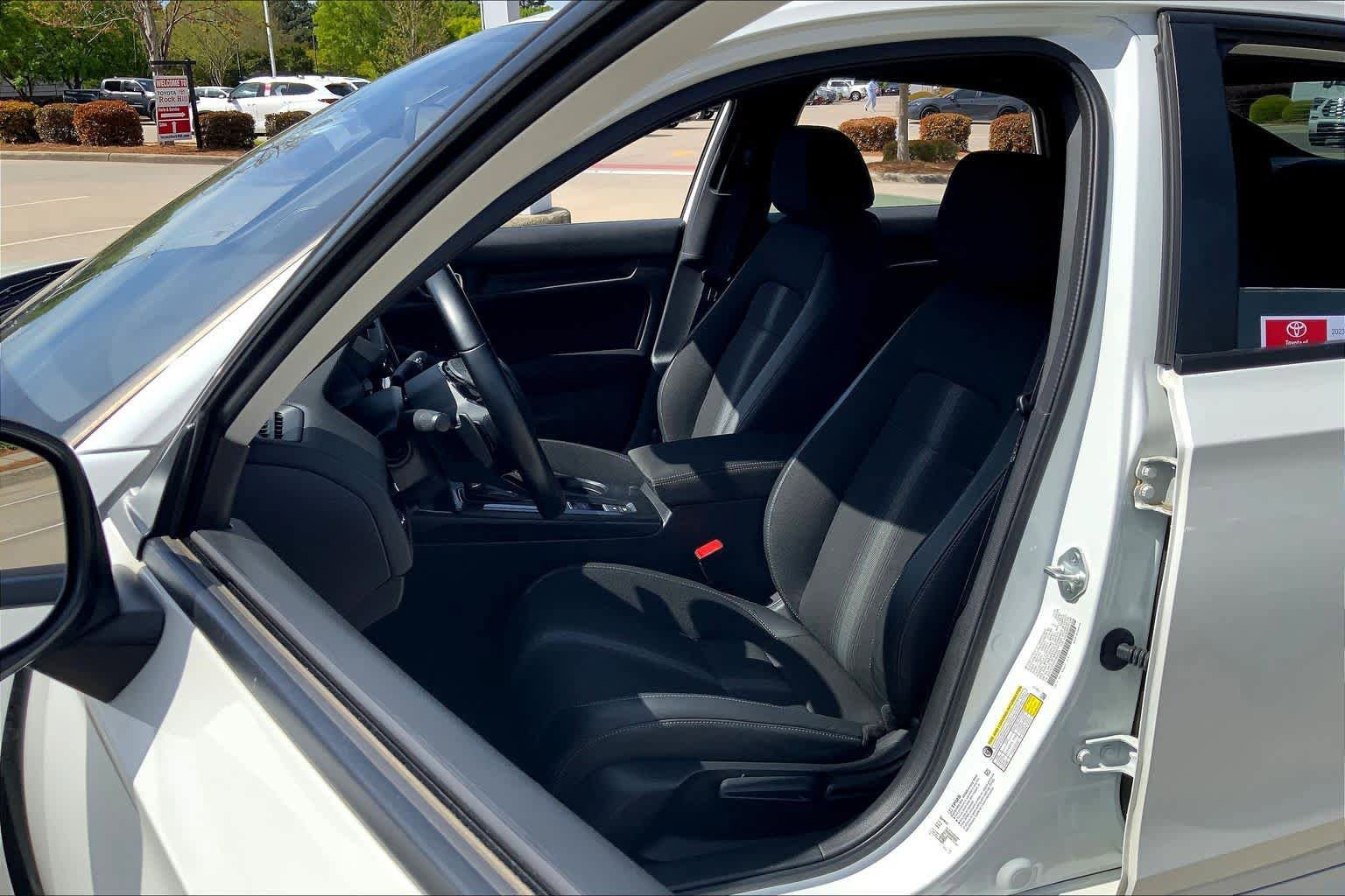 Used 2023 Honda Civic Sport image 8