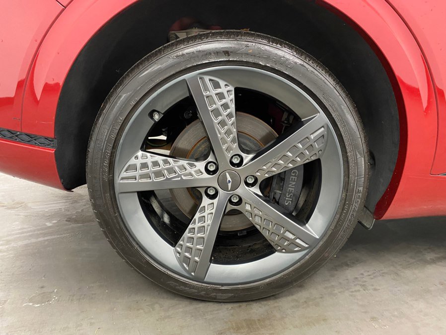 Used 2023 Genesis GV70 2.5T w/ Sport Prestige Package image 17