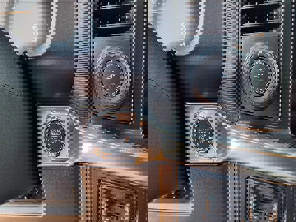 New 2025 Ford F150 King Ranch w/ FX4 Off-Road Package image 14