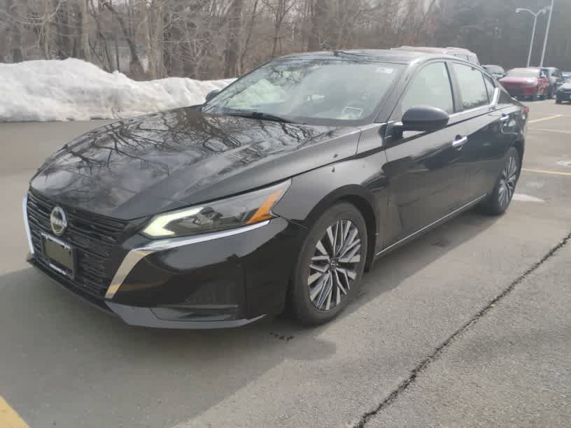 Used 2023 Nissan Altima 2.5 SV image 4