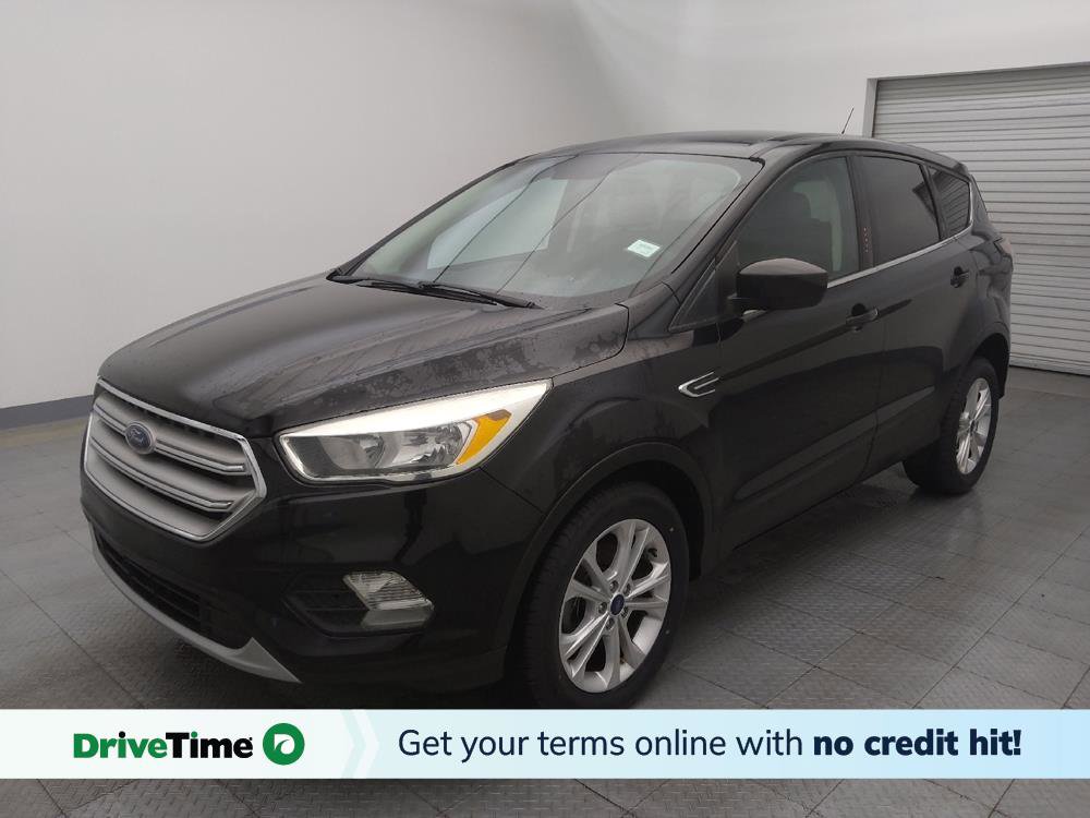 Used 2017 Ford Escape SE