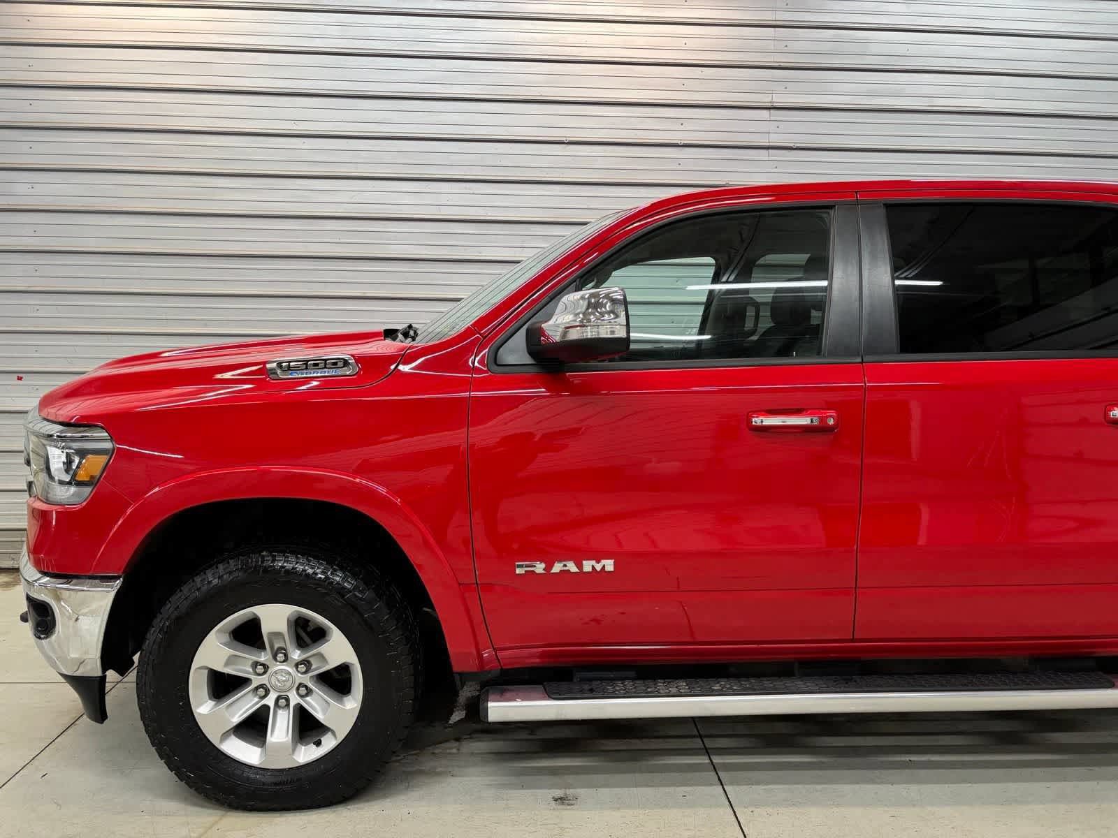 Used 2022 RAM 1500 Laramie AWD/4WD image 5
