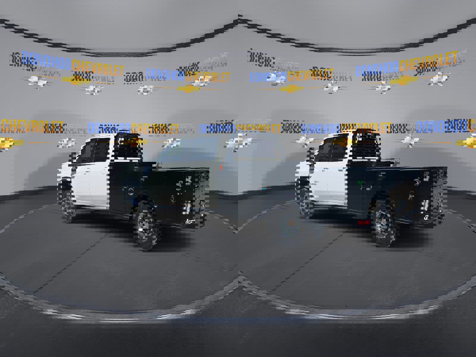 New 2025 Chevrolet Silverado 3500 LT w/ Convenience Package image 9