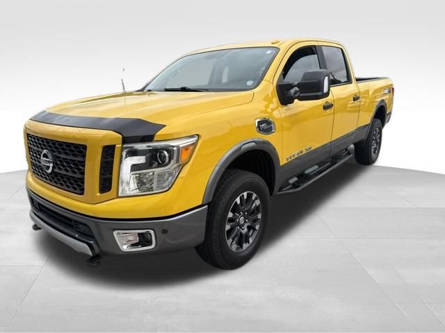 Used 2016 Nissan Titan PRO-4X w/ Pro-4x Convenience Package AWD/4WD image 3