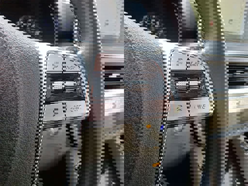 Used 2020 Kia Telluride EX image 18