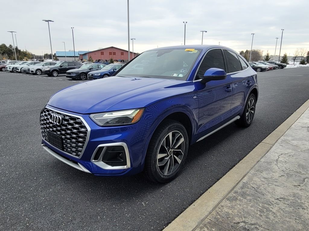 Used 2023 Audi Q5 2.0T Premium w/ Convenience Package image 9