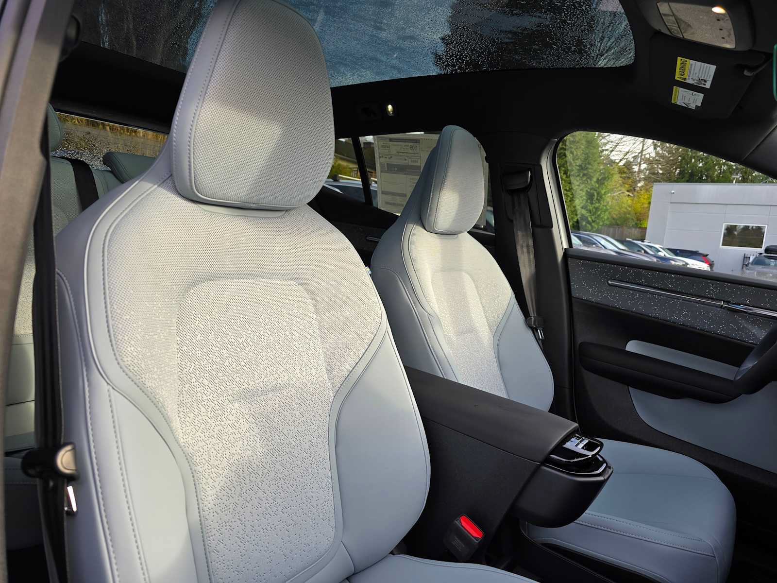 New 2026 Volvo EX30 Ultra w/ Protection Package AWD/4WD image 11