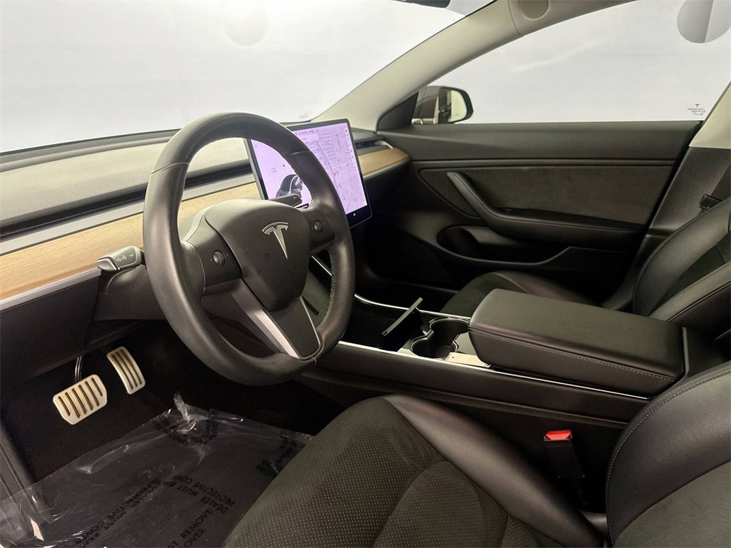 Used 2018 Tesla Model 3 Long Range image 9