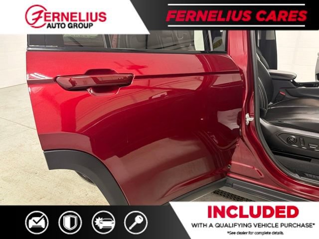 Used 2023 Jeep Grand Cherokee Limited AWD/4WD image 18