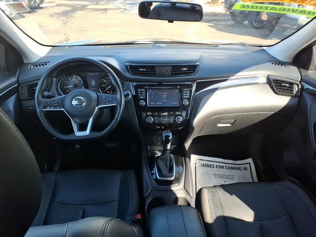 Used 2017 Nissan Rogue Sport SL image 13