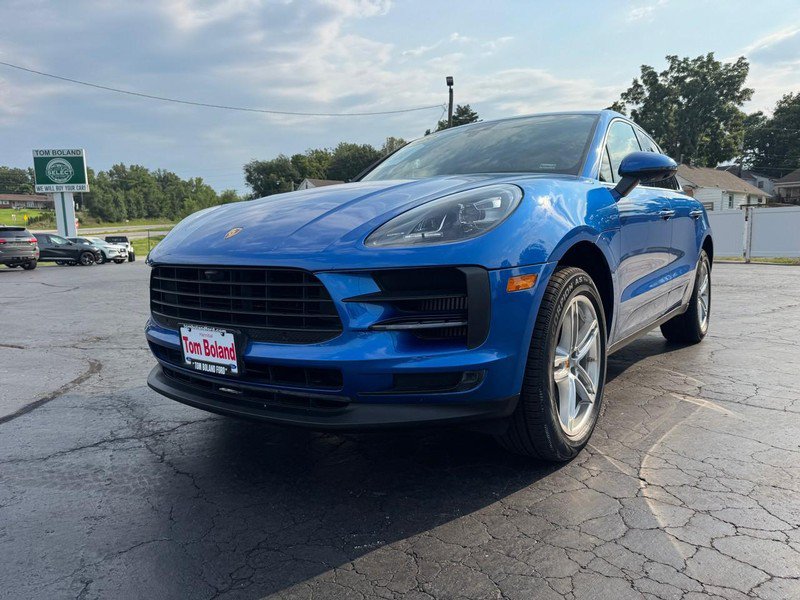 Used 2020 Porsche Macan S AWD/4WD image 3