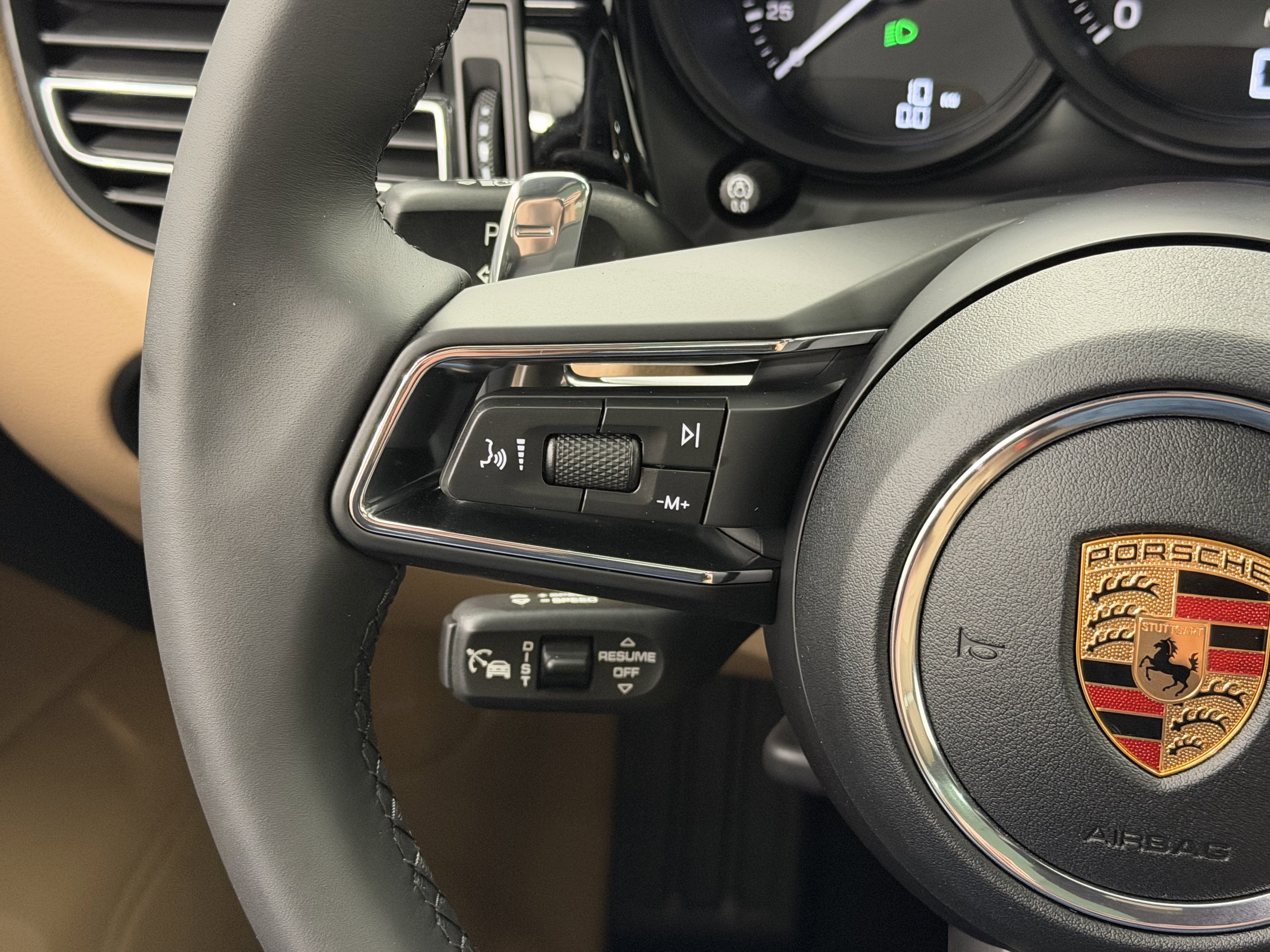 New 2026 Porsche Macan image 45