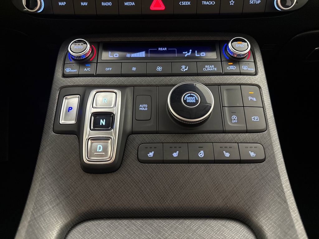 Used 2023 Hyundai Palisade Limited FWD image 21