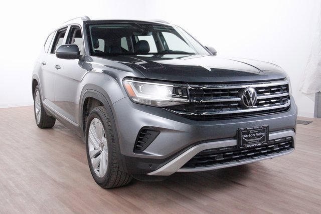 Used 2021 Volkswagen Atlas SEL image 3