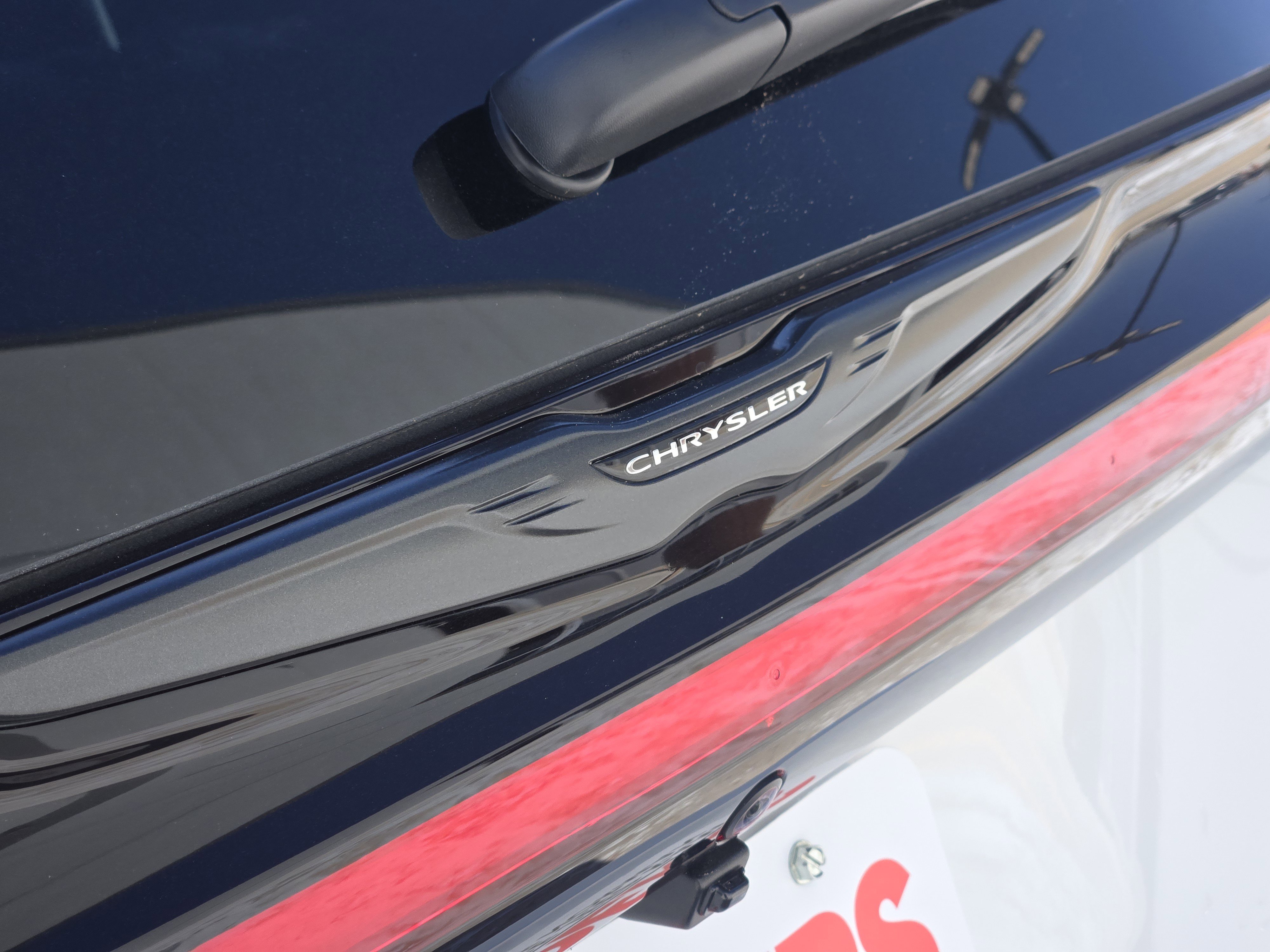 New 2026 Chrysler Pacifica Select image 7