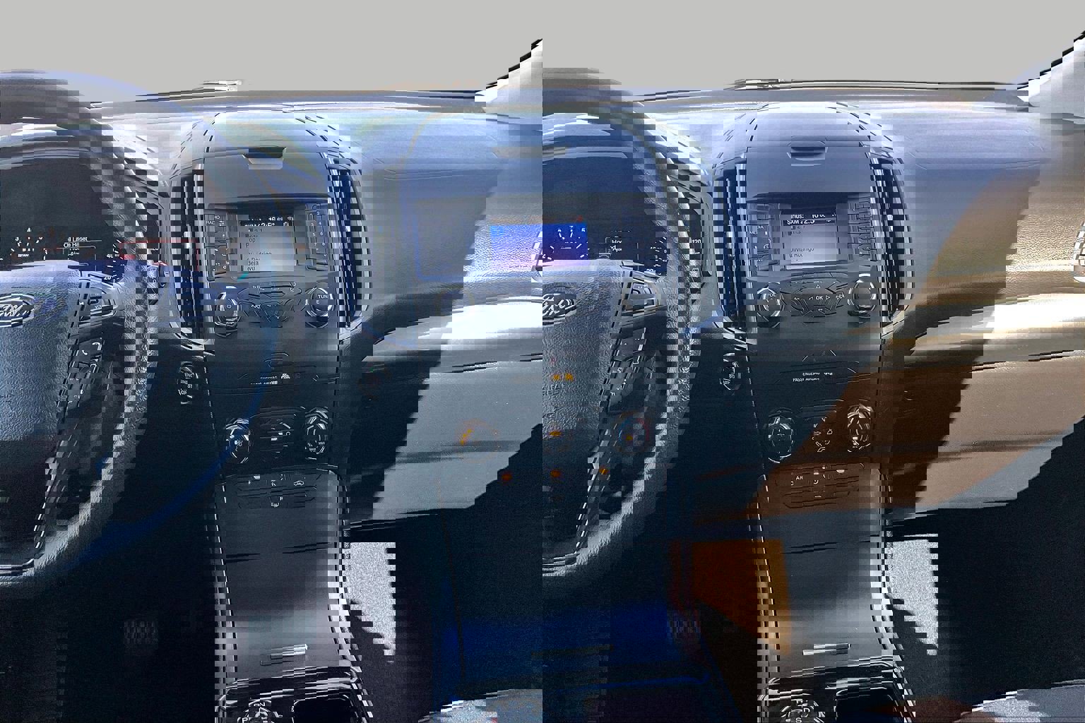 Used 2019 Ford Edge SE w/ SE Fleet Driver's Package image 6