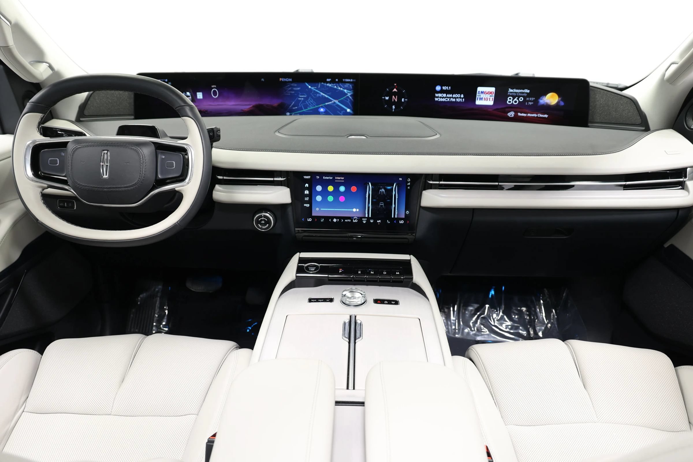 Used 2025 Lincoln Navigator Reserve AWD/4WD image 52