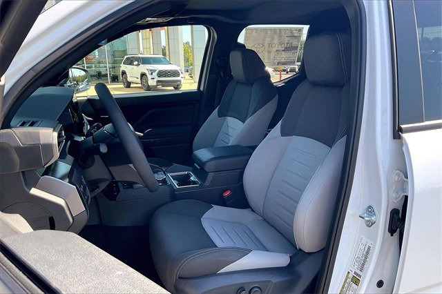 New 2025 Toyota Tacoma TRD Sport image 9