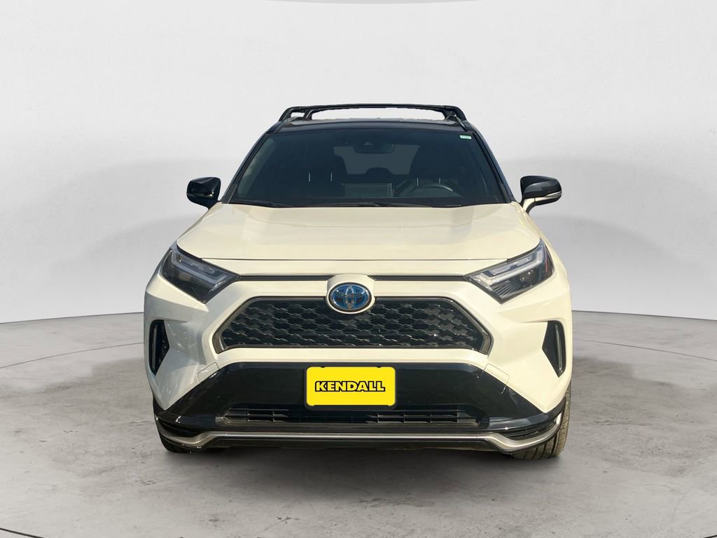 Used 2022 Toyota RAV4 XSE w/ Weather Package AWD/4WD image 3