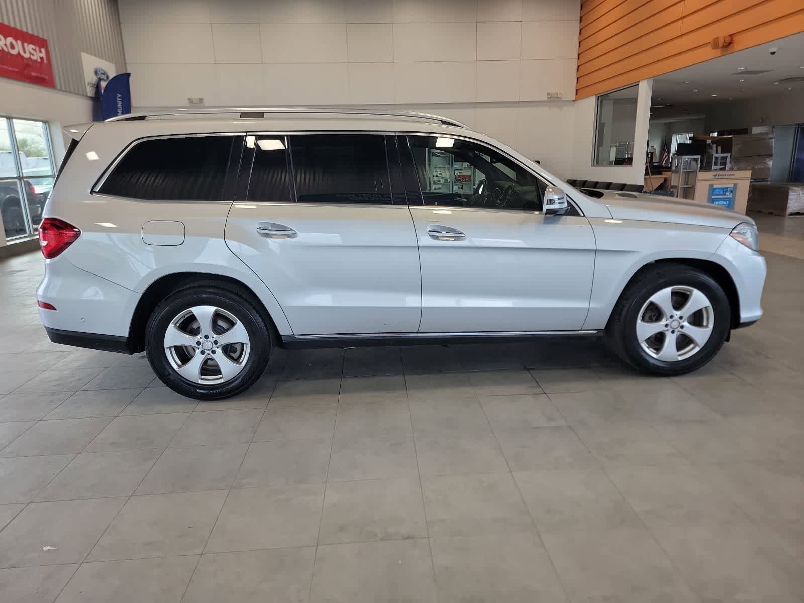 Used 2017 Mercedes-Benz GLS 450 4MATIC image 6