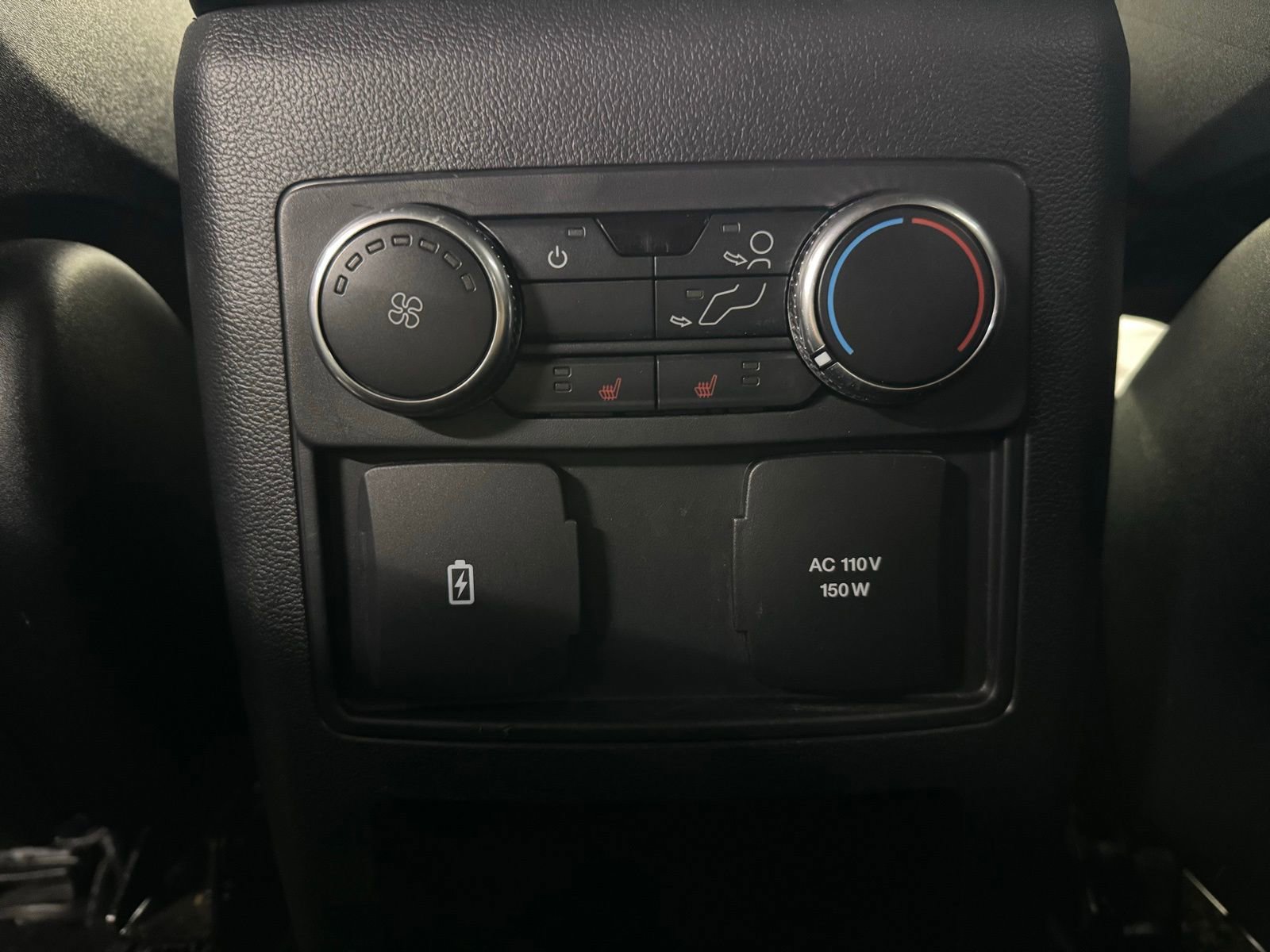 Used 2020 Ford Explorer Limited w/ Equipment Group 310A image 33