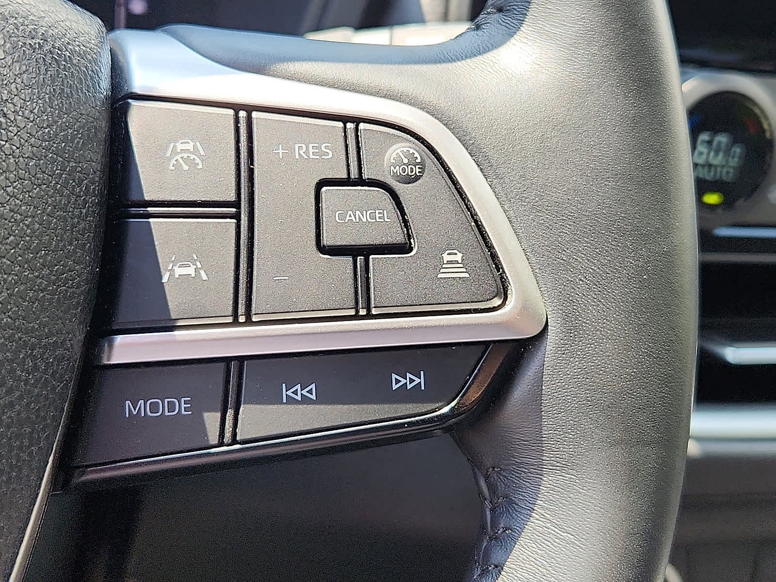 Certified 2024 Toyota Grand Highlander XLE image 23