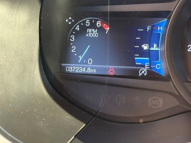 Used 2022 Ford Edge SE image 4