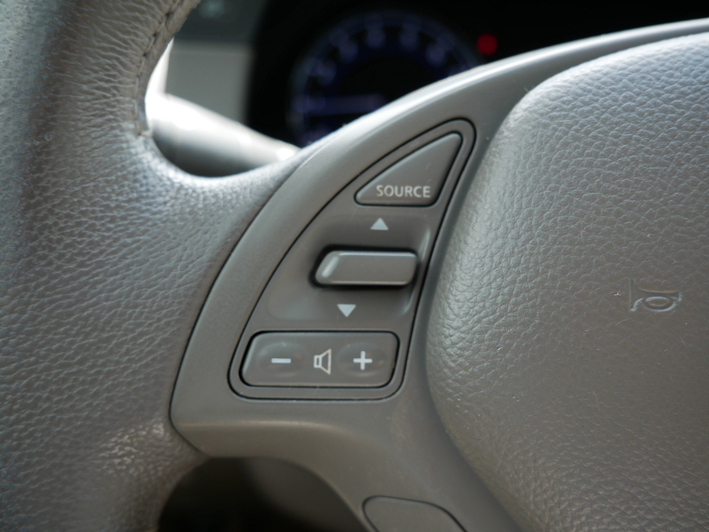 Used 2010 INFINITI G37 x Sedan w/ Premium Pkg AWD/4WD image 28
